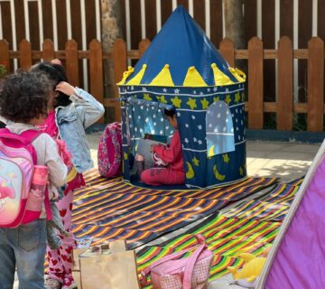 خاله بازی در مهدکودک - عصرمانی