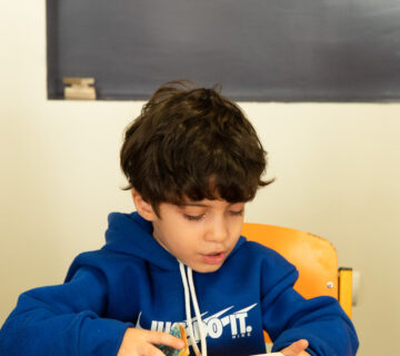 یادگیری با دست