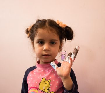 علت ناخن جویدن کودکان